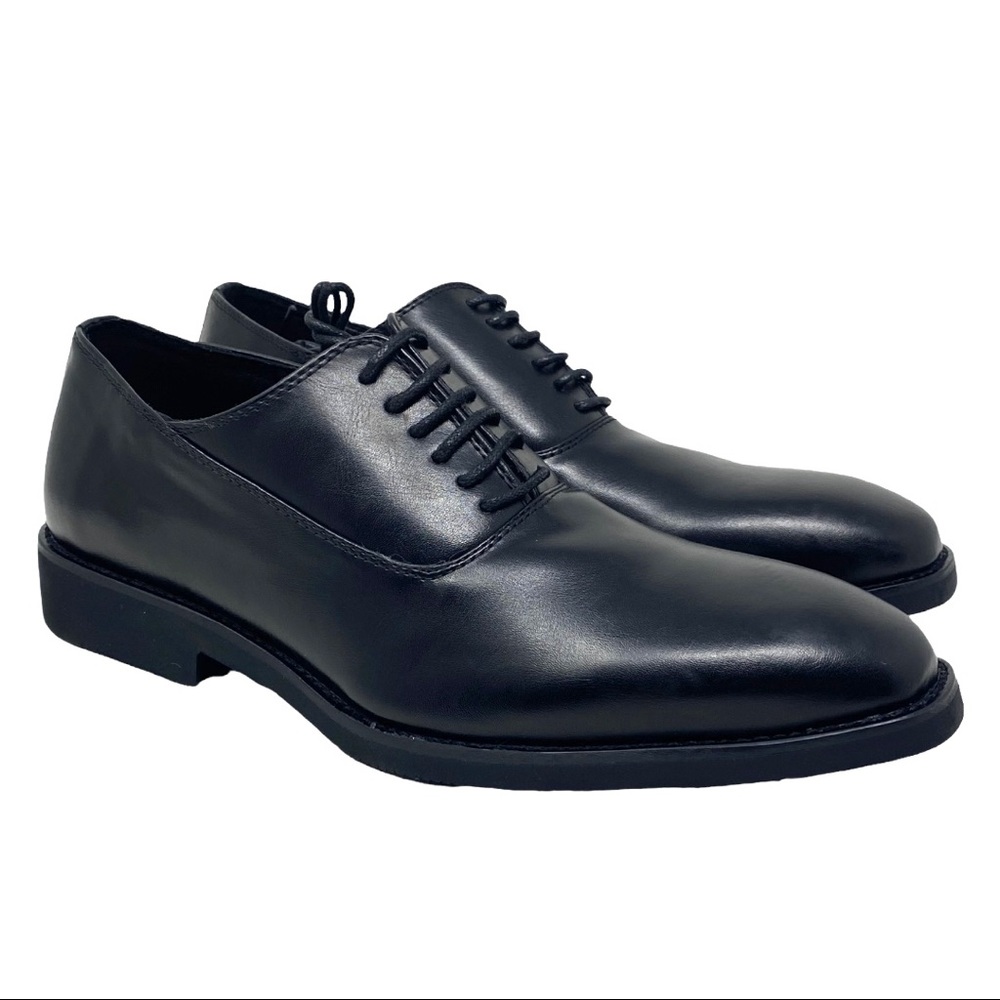 GM Golaiman Men’s 1301 Lace Up Almond Toe Oxford Black Size 7.